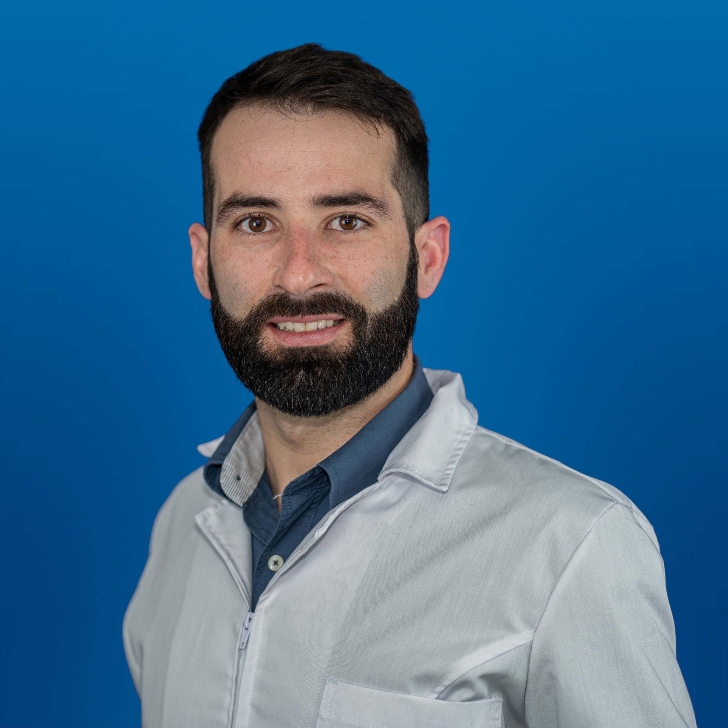 Dr. Gabriel Pereira
